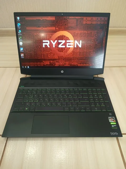 Мощный игровой ноутбук HP Pavilion Gaming 15-ec1046ur - Электроника в Волноваха