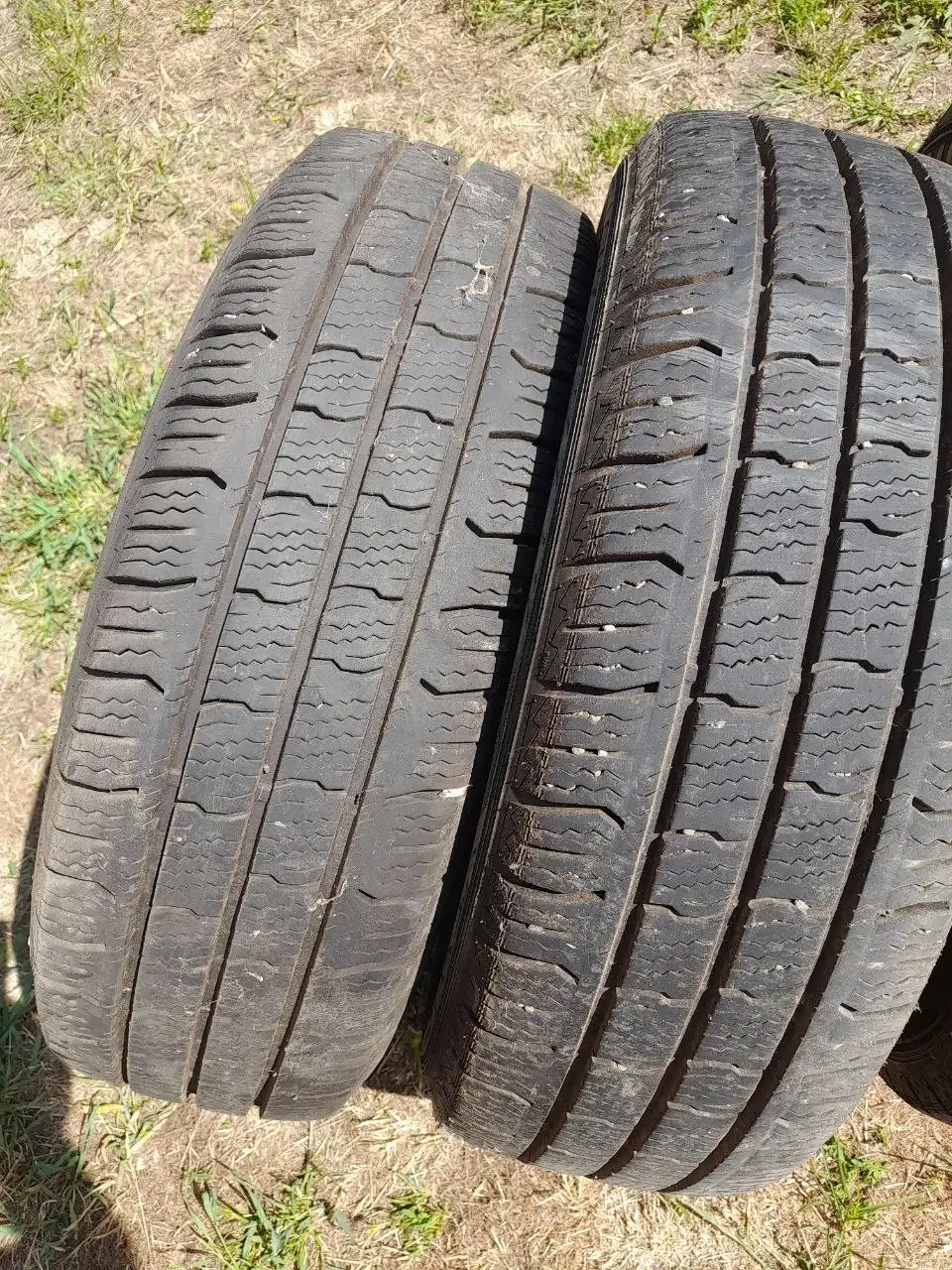Продажа шин R15 225/70 б/у - Шины (Авто) в Волноваха