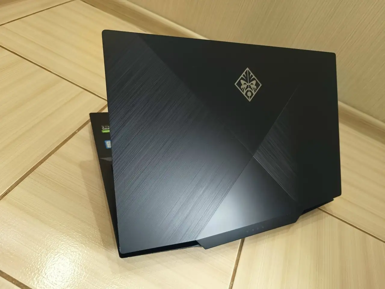 HP Omen 17-cb1010tx Игровой ноутбук - Ноутбуки (Электроника) в Донецк