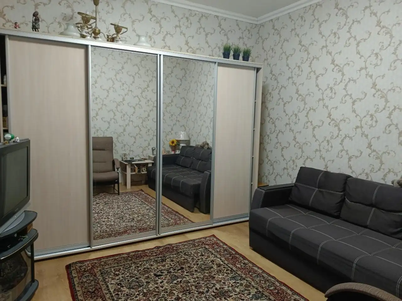 Продажа трёхкомнатной квартиры в Мариуполе - Квартиры (Недвижимость) в Мариуполь