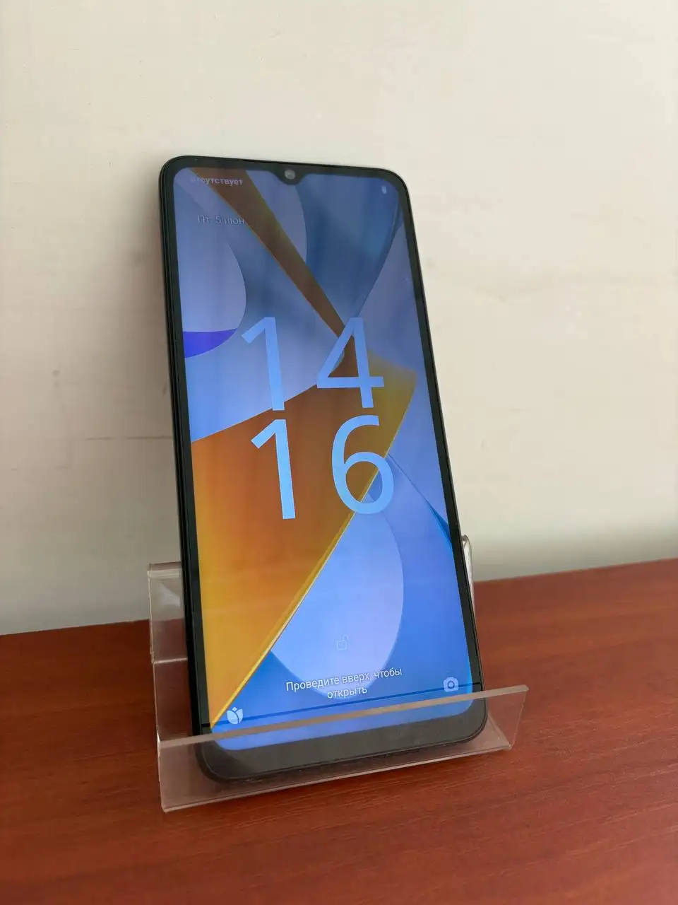 Продам Poco C61 4/128 - Смартфоны (Электроника) в Волноваха
