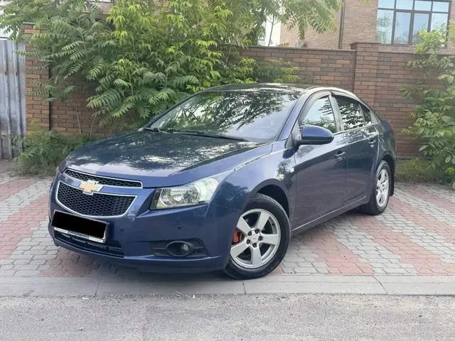 Продам Chevrolet Cruze 2012 - Двигатели в Донецк
