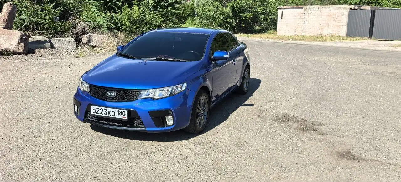 KIA Cerato купе 2010 - Легковые автомобили (Авто) в Волноваха