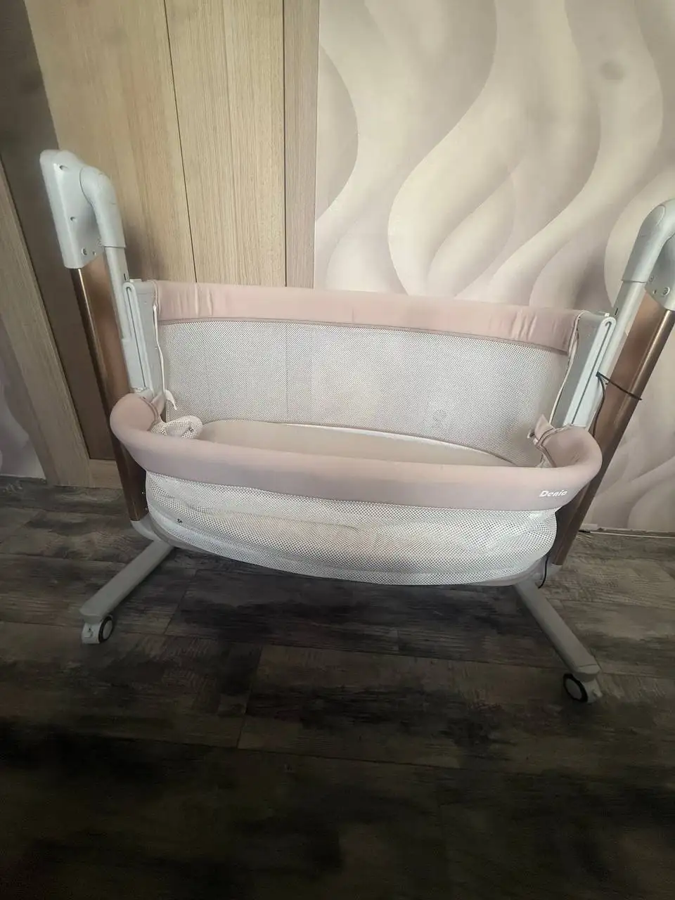 Продам колыбель Pituso Denia на колёсах 3 в 1 - Детские кроватки (Товары для детей) в Волноваха