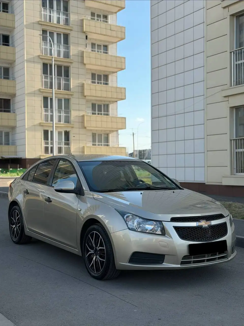 Chevrolet Cruze 2010 - Авто в Алчевск