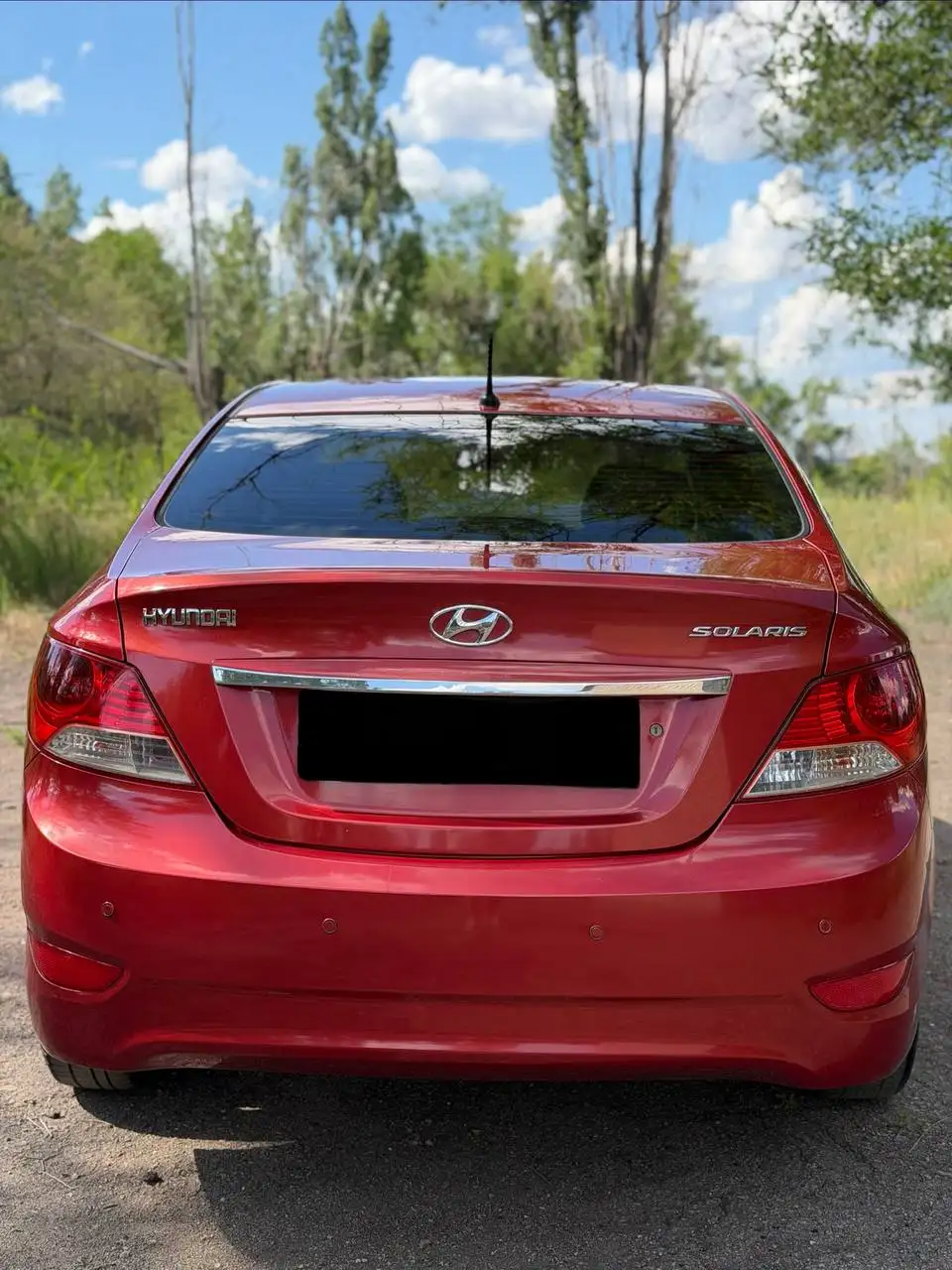 Hyundai Solaris 2011 г.в. - Авто в Алчевск