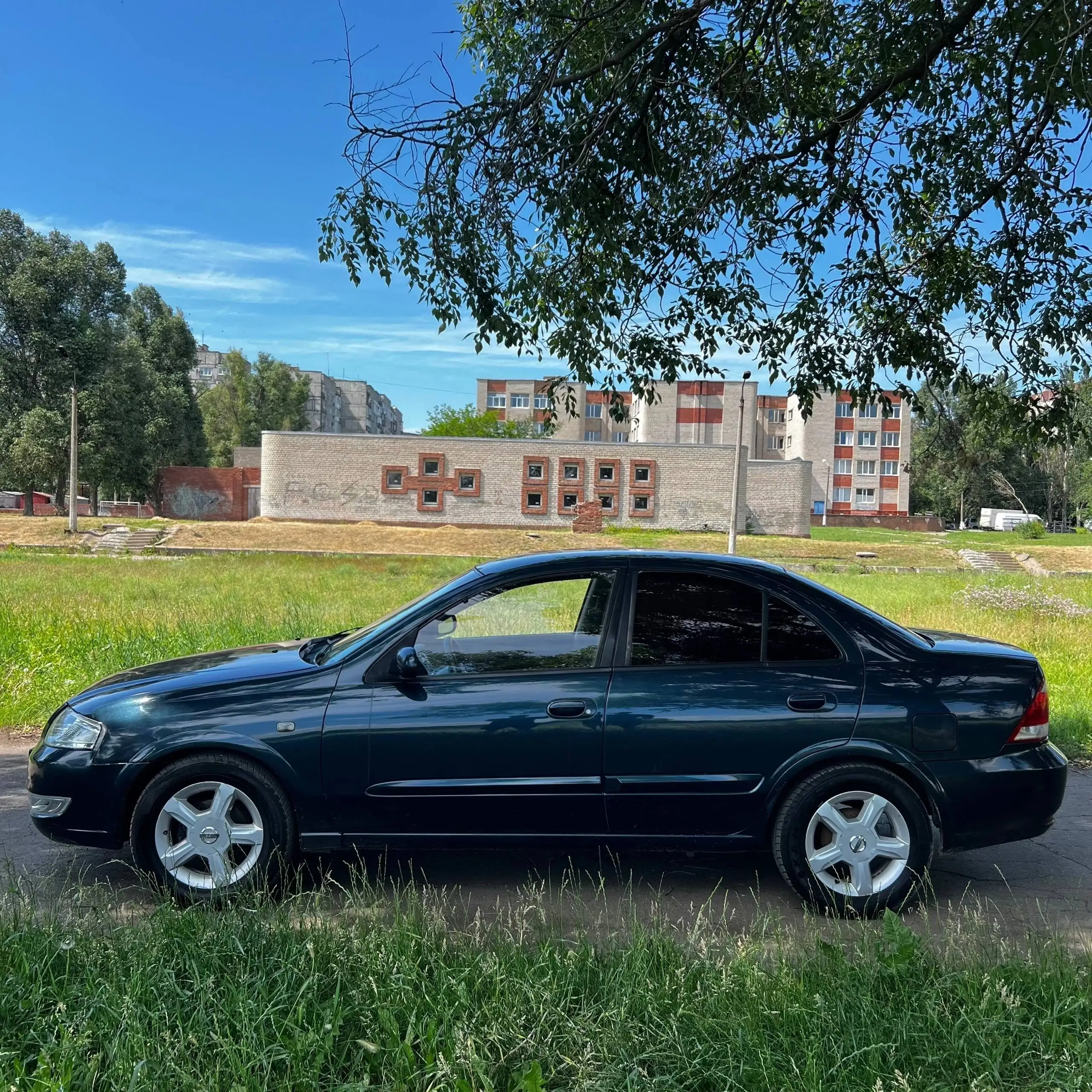 Nissan Almera Classic 2008 - Легковые автомобили (Авто) в Донецк