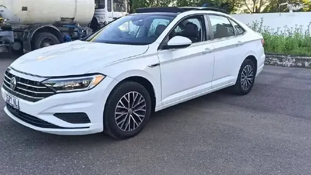 Выкуп автомобиля Volkswagen Jetta - Контейнерные запчасти в Мариуполь