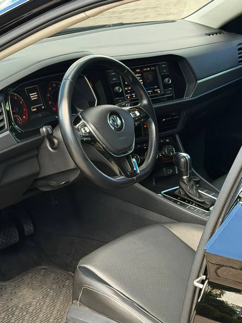 VW Jetta 2019 - Легковые автомобили (Авто) в Волноваха