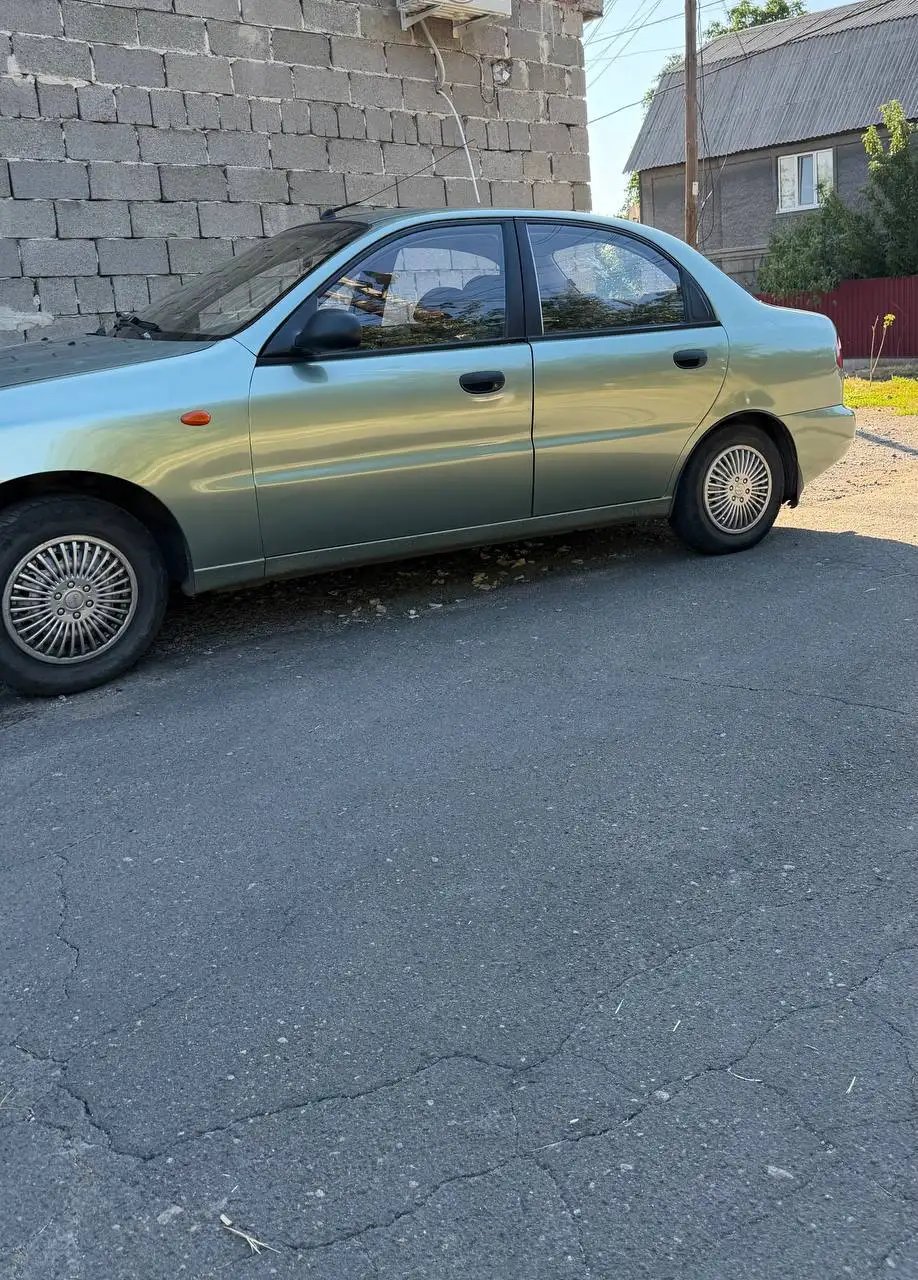Daewoo Sens 2010 - Легковые автомобили (Авто) в Волноваха