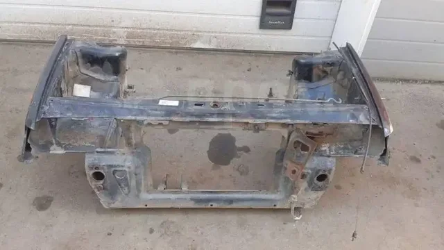 Куплю рамку радиатора и подкрылки для авто - Эвакуаторы в Волноваха