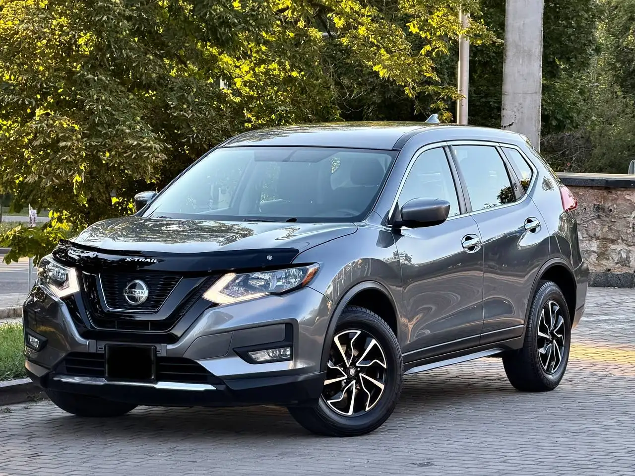 Nissan ROGUE (X-Trail) AWD 2018 - Внедорожник (Авто) в Неизвестно