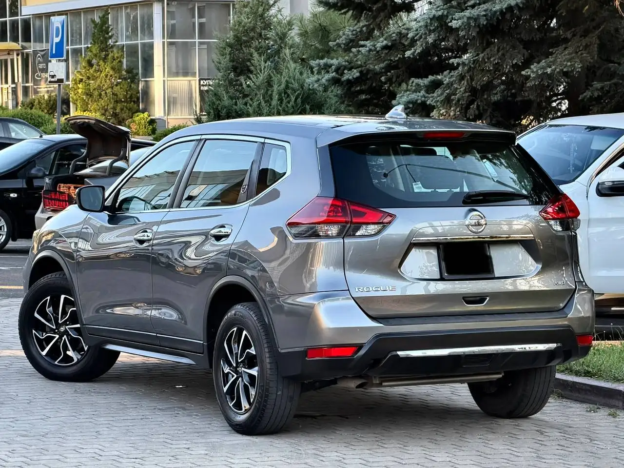 Nissan ROGUE (X-Trail) AWD 2018 - Внедорожник (Авто) в Неизвестно