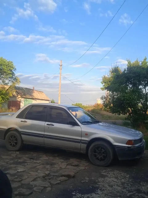 Mitsubishi Galant 2.0 инжектор, ГАЗ - Легковые автомобили в Волноваха