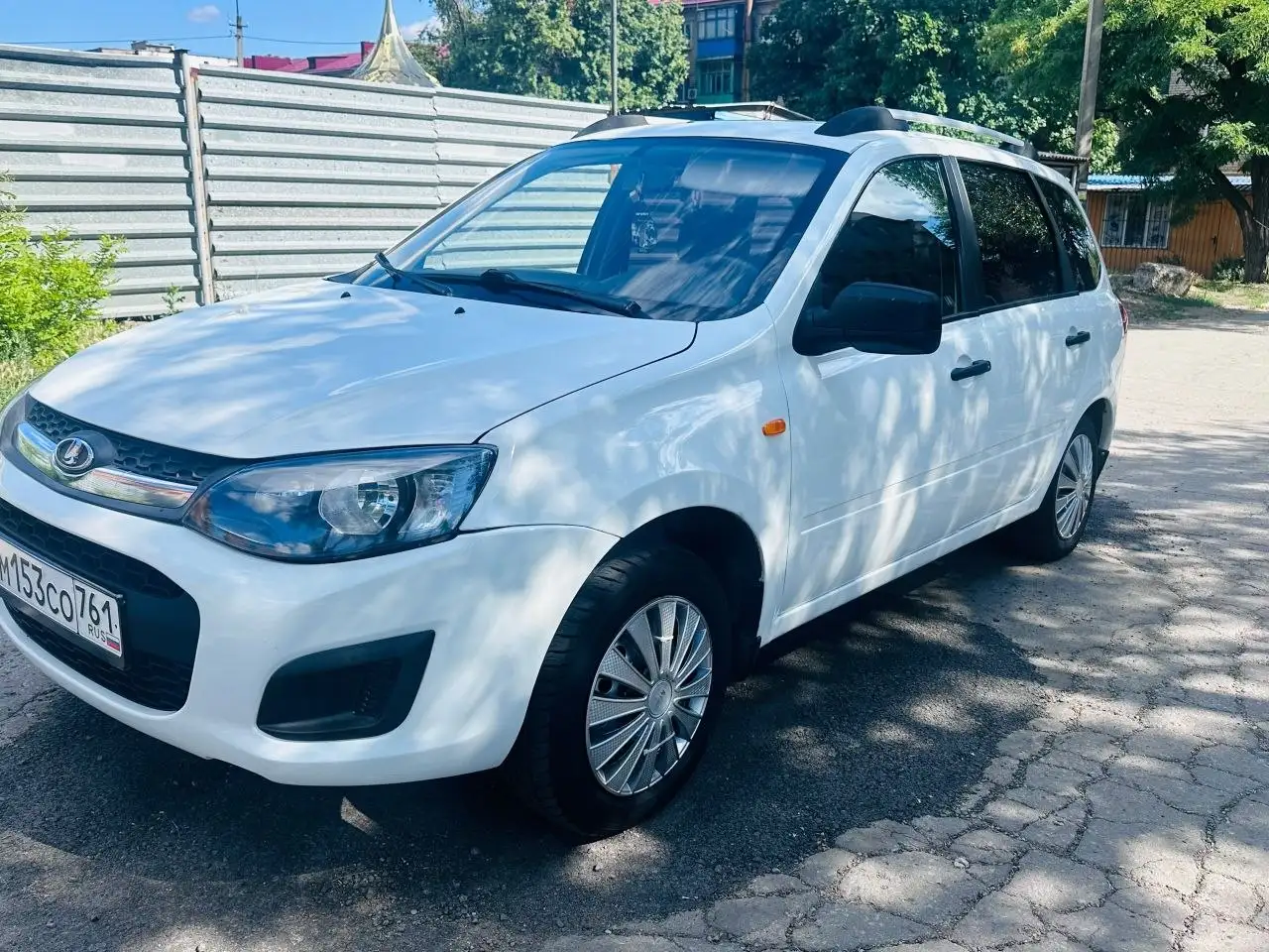 Продажа Лада Калина 2, 2016 г. - Легковые автомобили (Авто) в Волноваха