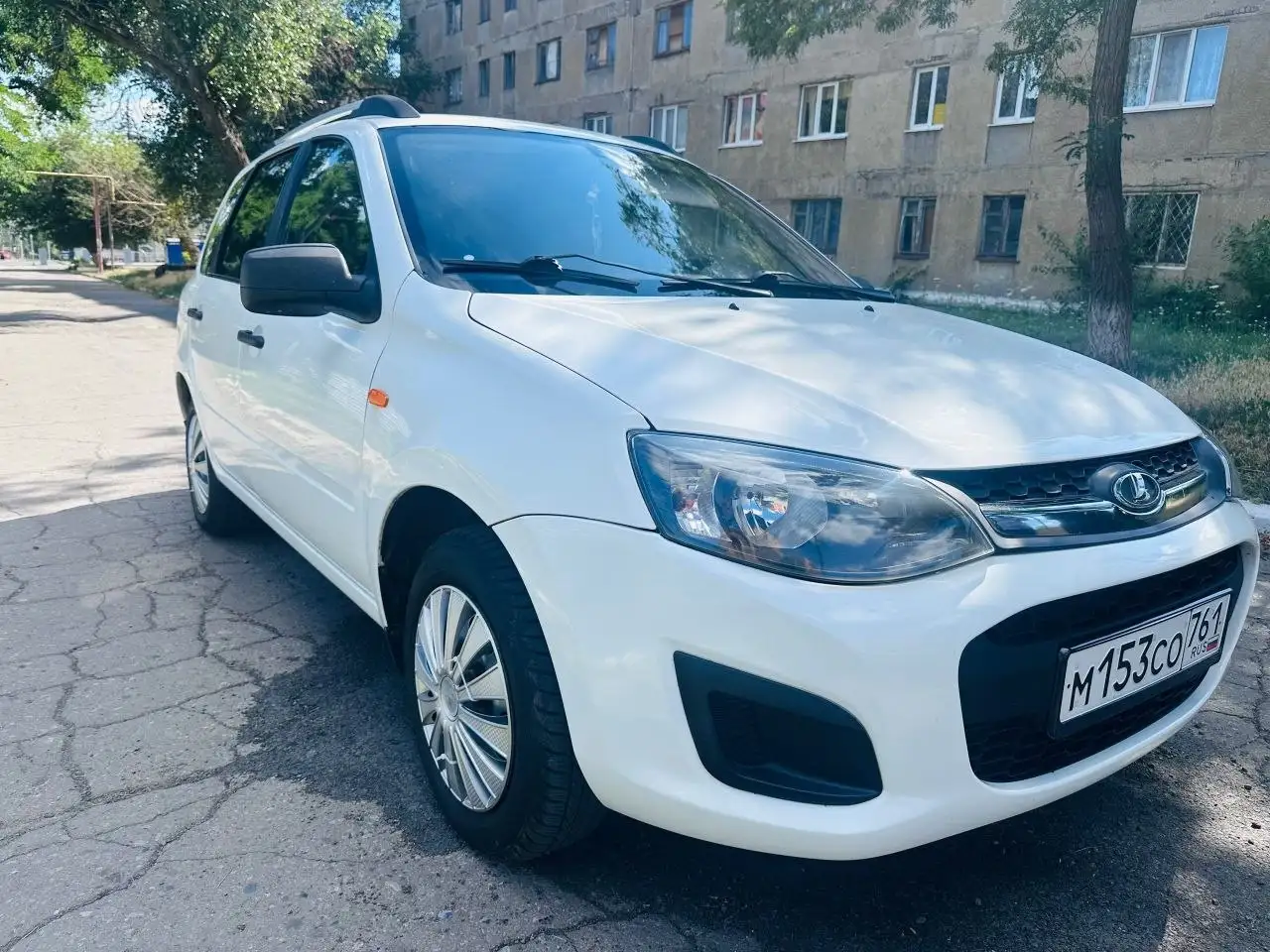Продажа Лада Калина 2, 2016 г. - Легковые автомобили (Авто) в Волноваха