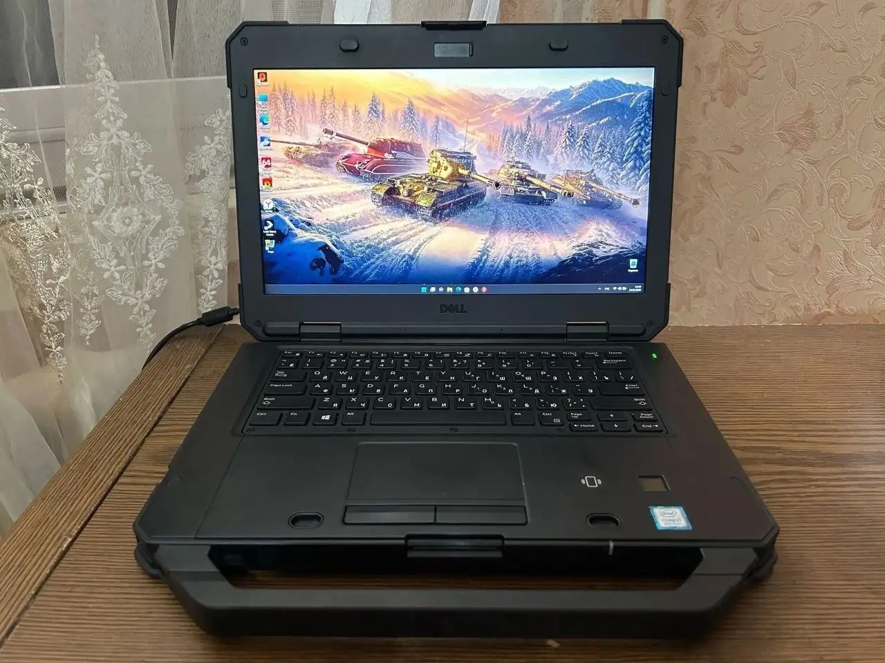 Ноутбук Dell Latitude 5420 Rugged, i7/16GB/SSD - Ноутбуки (Электроника) в Енакиево