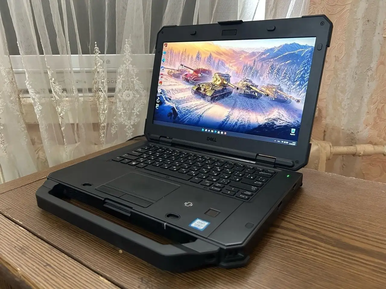 Ноутбук Dell Latitude 5420 Rugged, i7/16GB/SSD - Ноутбуки (Электроника) в Енакиево