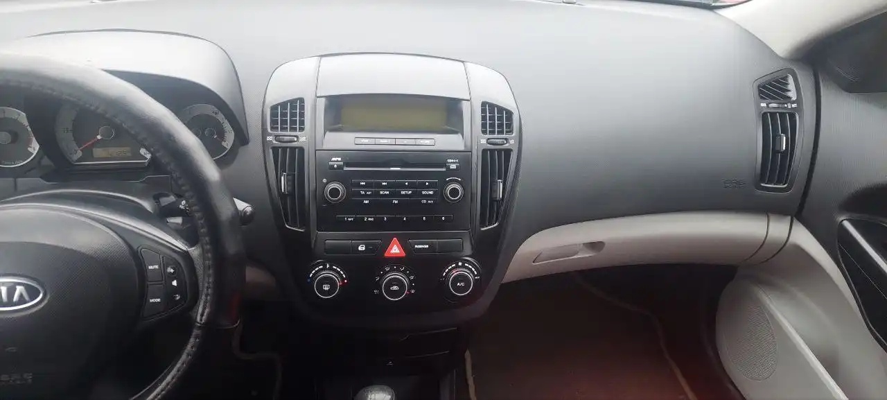 Продам Kia Ceed 2009 года