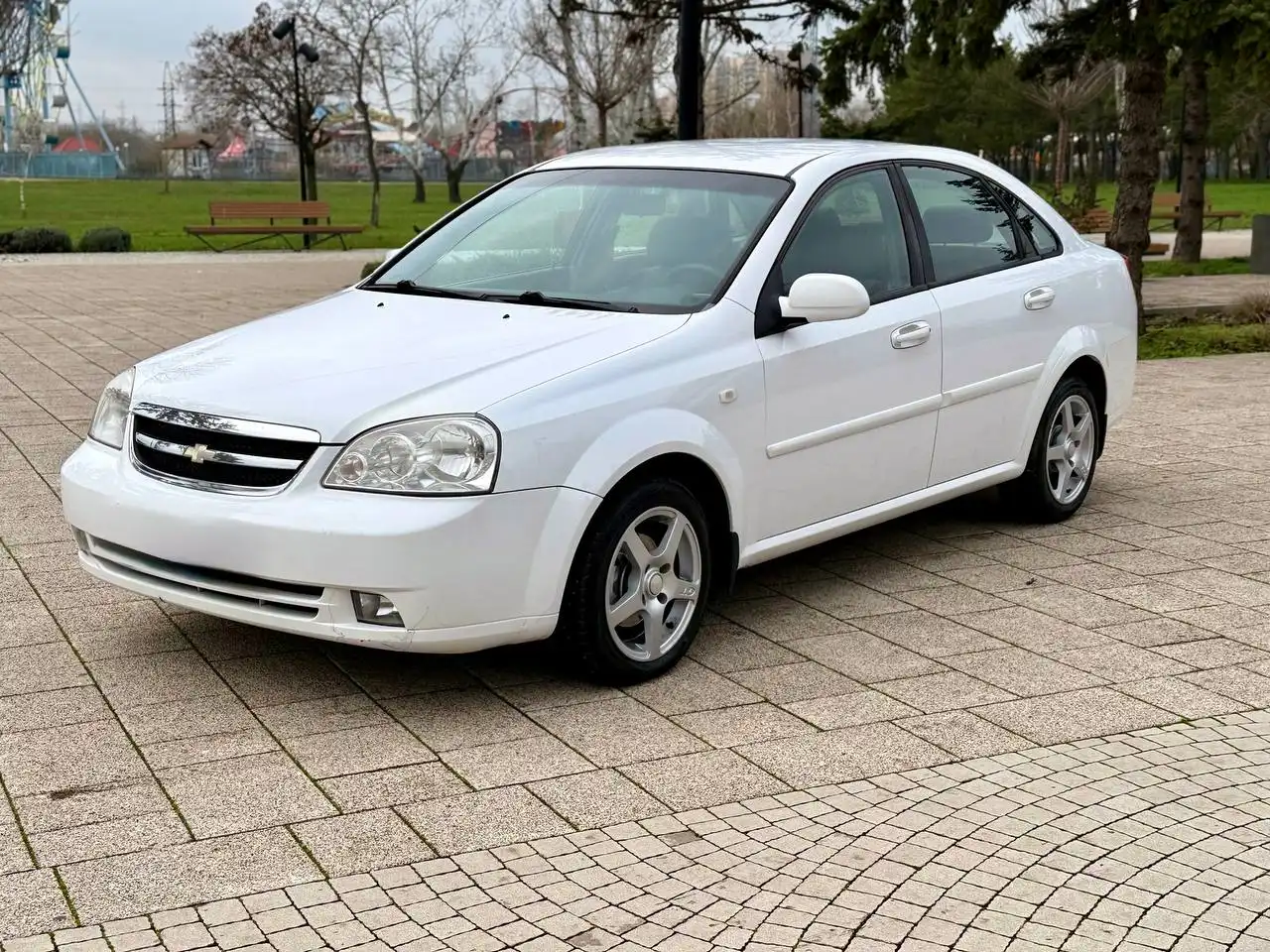 Chevrolet Lacetti 2008 г.в., 1.6 бензин, механика, пробег 187000 км