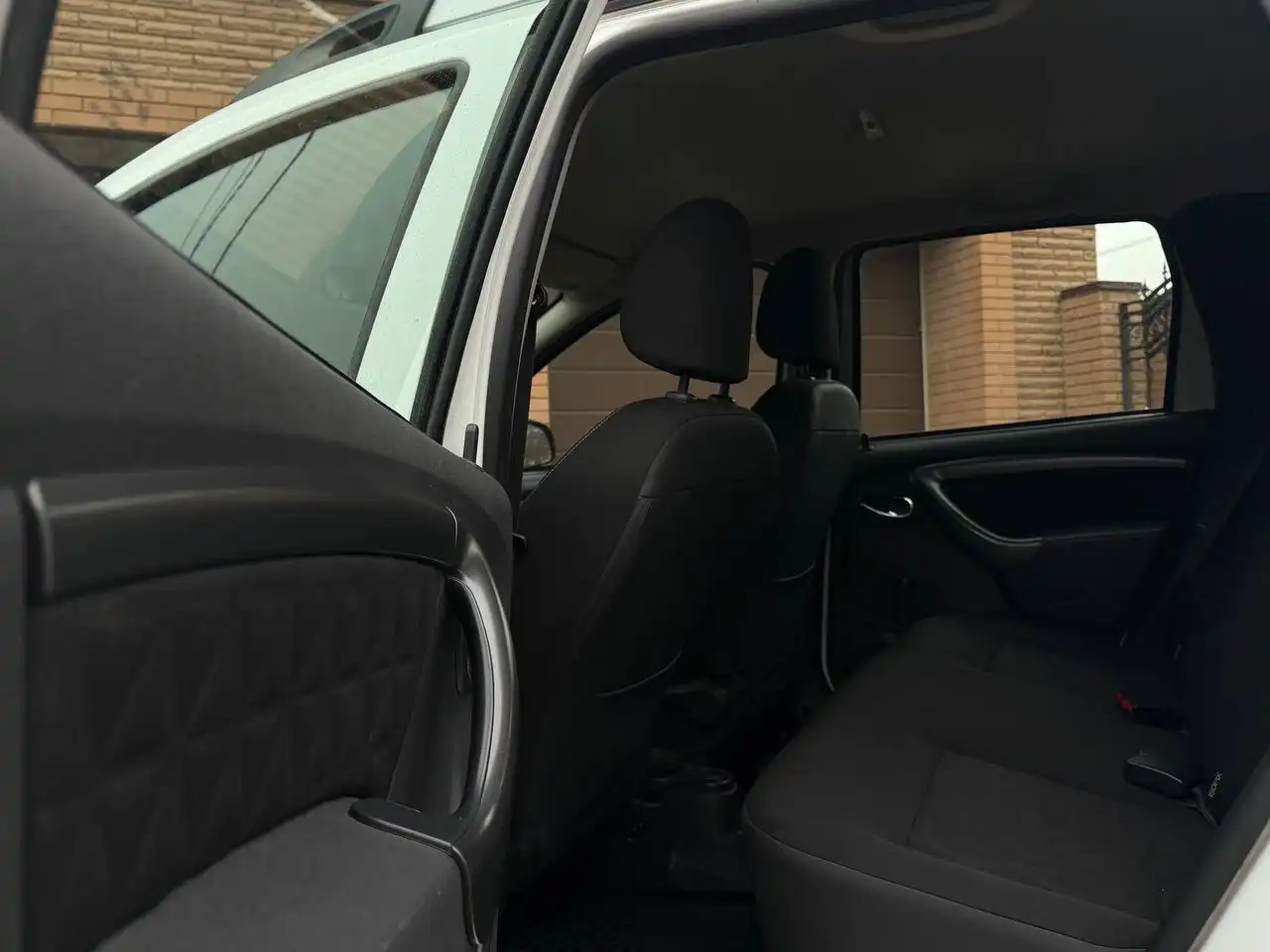 Продажа Renault Duster 2018 года с пробегом 137000 км