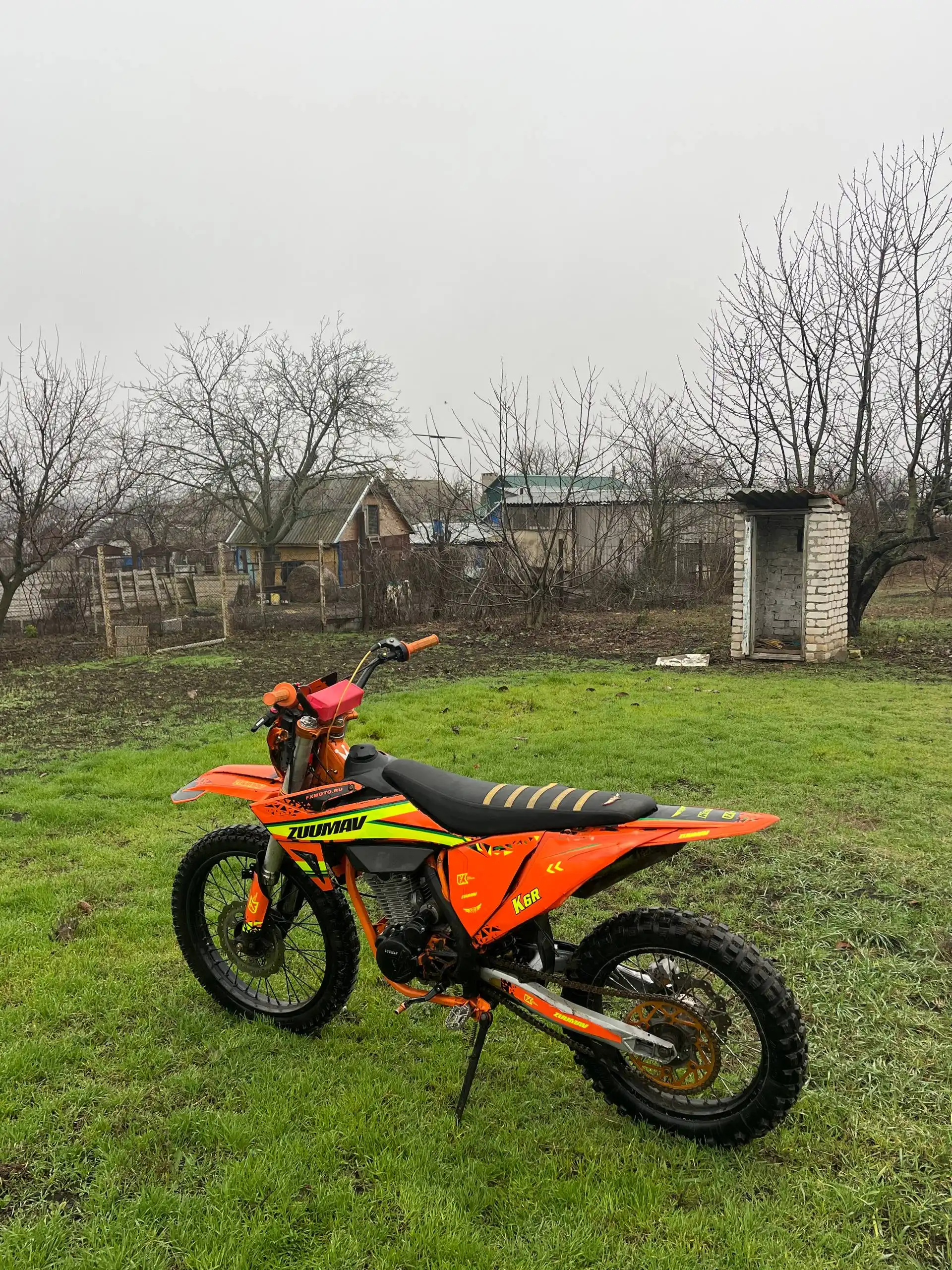 Продам эндуро мотоцикл 250 кубов 4 клапана