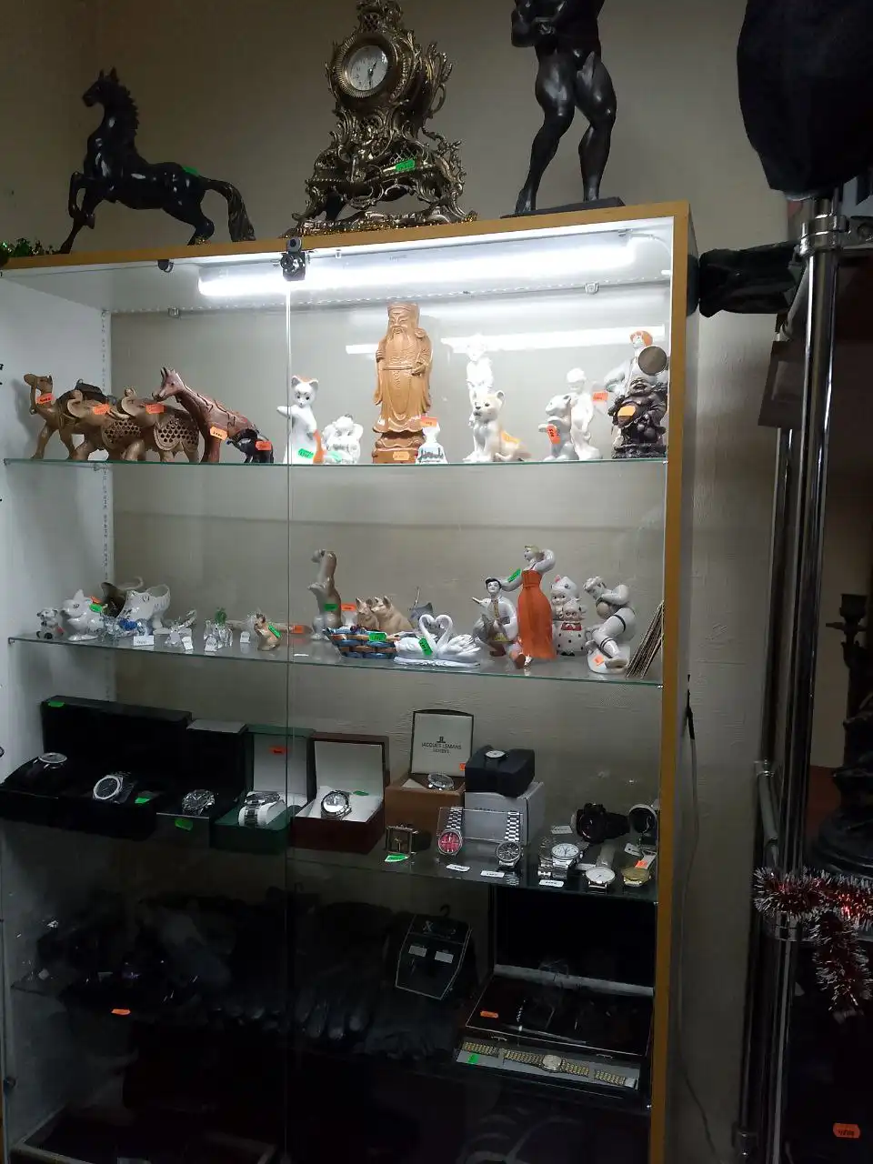 Комиссионный магазин Элегант в Донецке