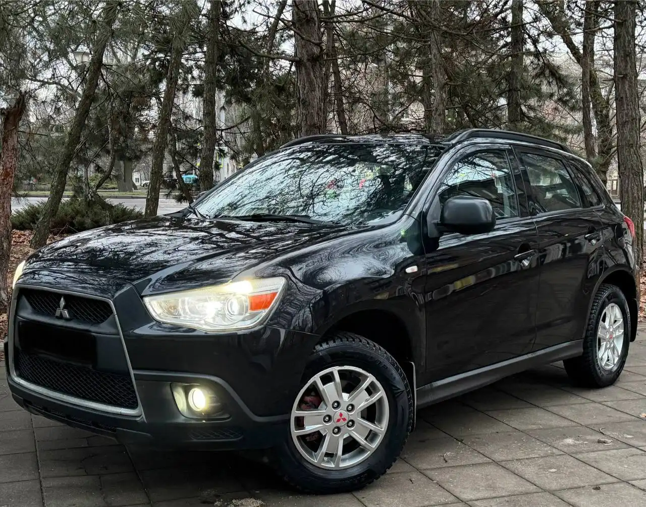 Продается Mitsubishi ASX 1.6 2013 года