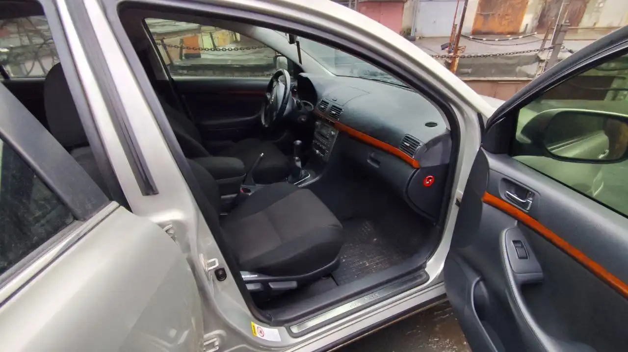 Продажа Toyota Avensis 2007 года