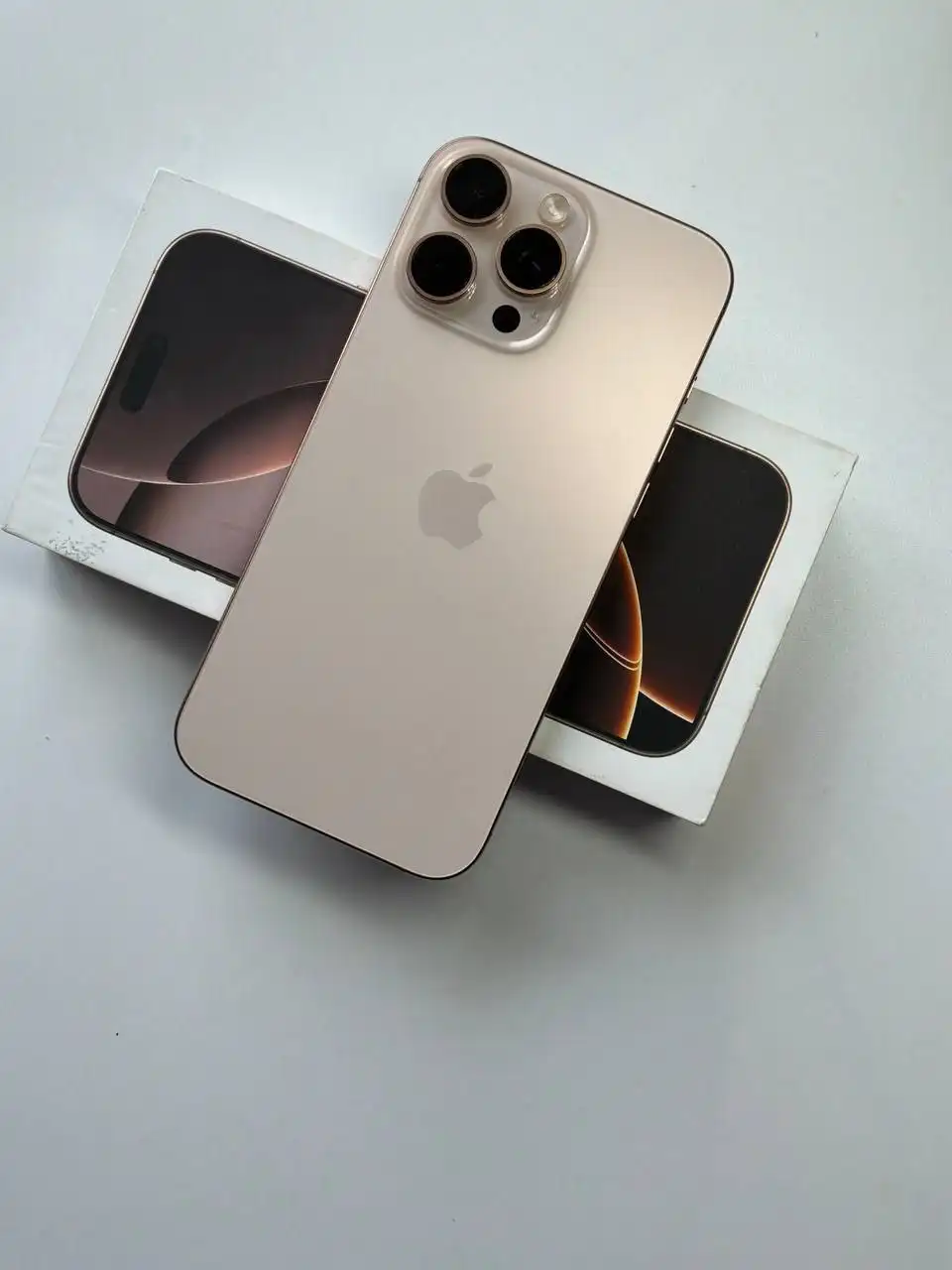 Айфон 16 Pro Max 256 Desert Titanium