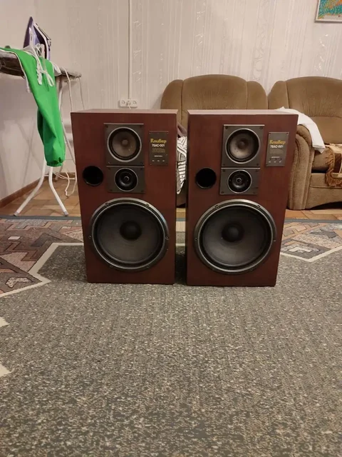 Продажа акустических систем и усилителей - частное объявление в Волноваха