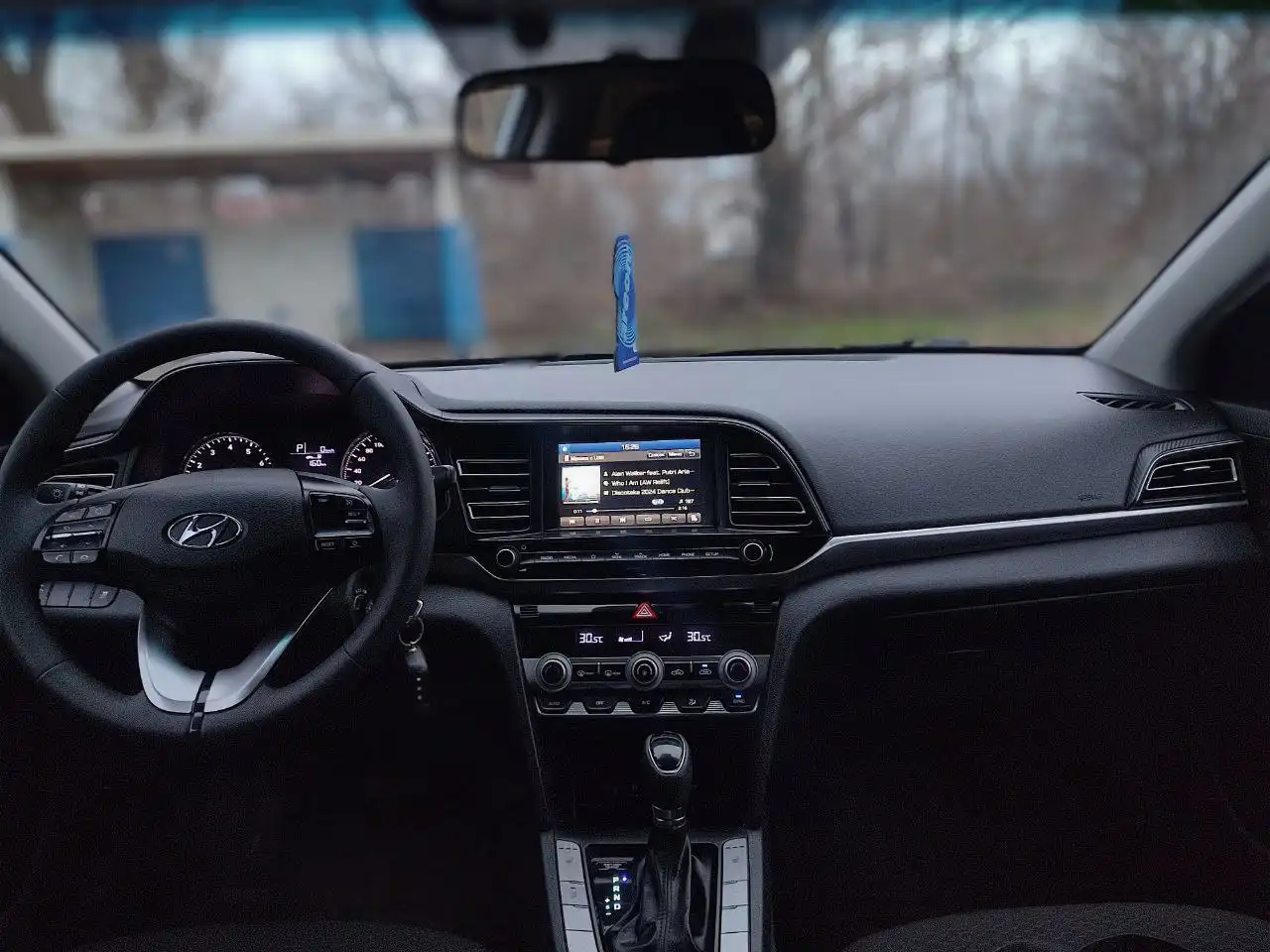 Продам Hyundai Elantra 2019 г.в. в отличном состоянии