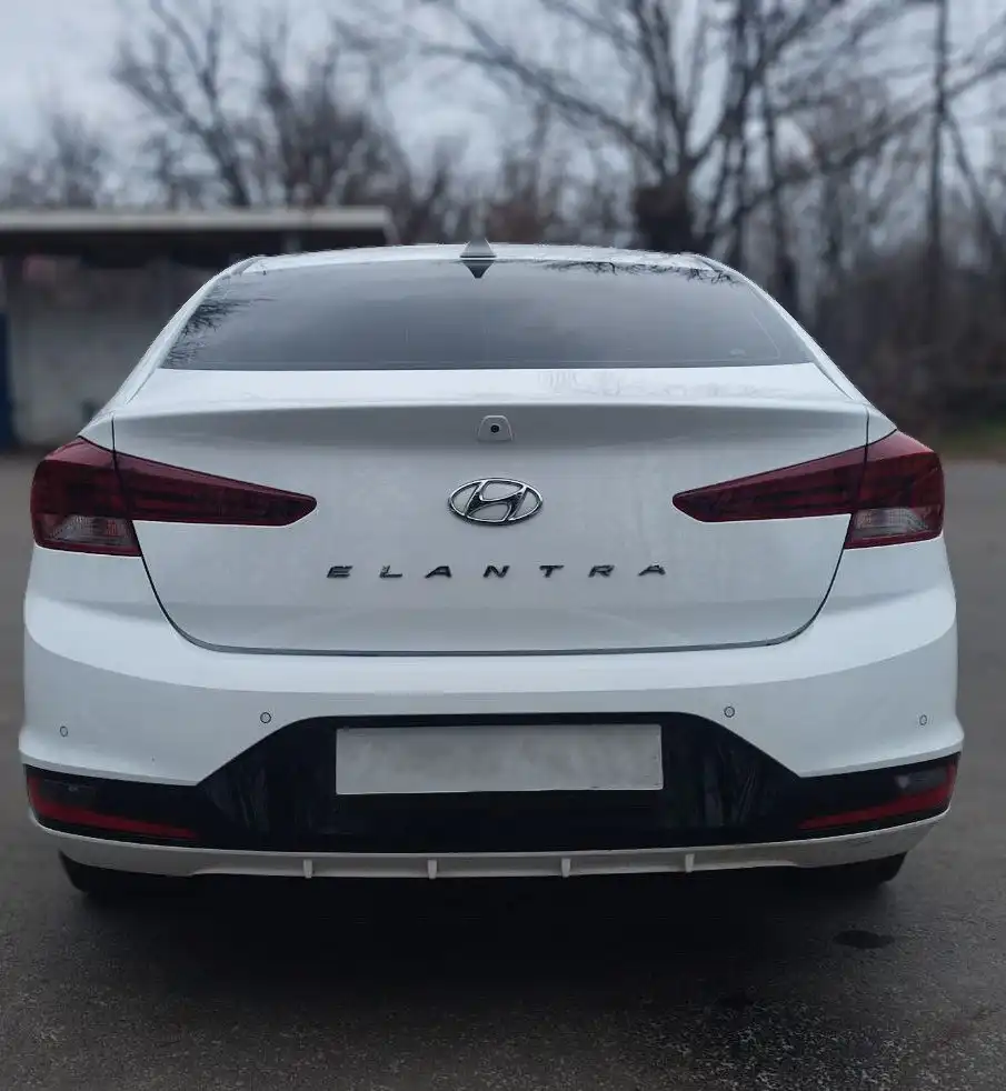 Продам Hyundai Elantra 2019 г.в. в отличном состоянии