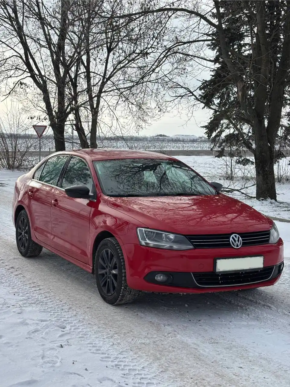 Продам VOLKSWAGEN JETTA 2012 года