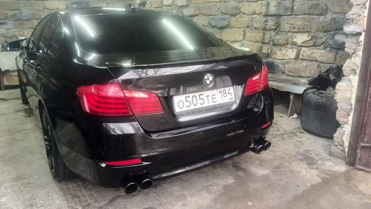 Продам BMW F10 2013 года