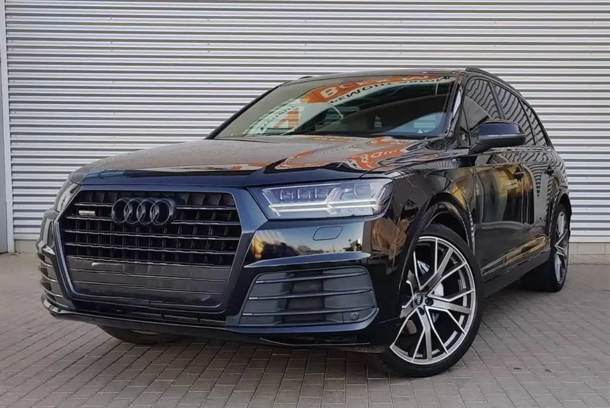 Продам AUDI Q7 3.0 TDi 2017 года