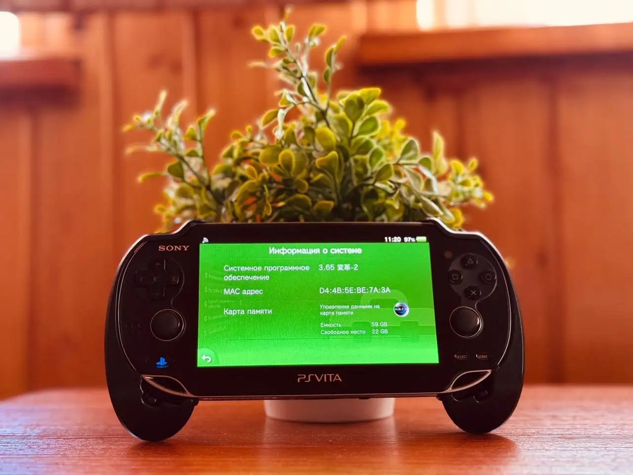 PS Vita 1006 с картой памяти 64 ГБ и играми - Игровые приставки (Электроника) в Самара
