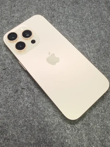 iPhone 16 Pro 512 ГБ, идеальное состояние - Комплектующие в Самара