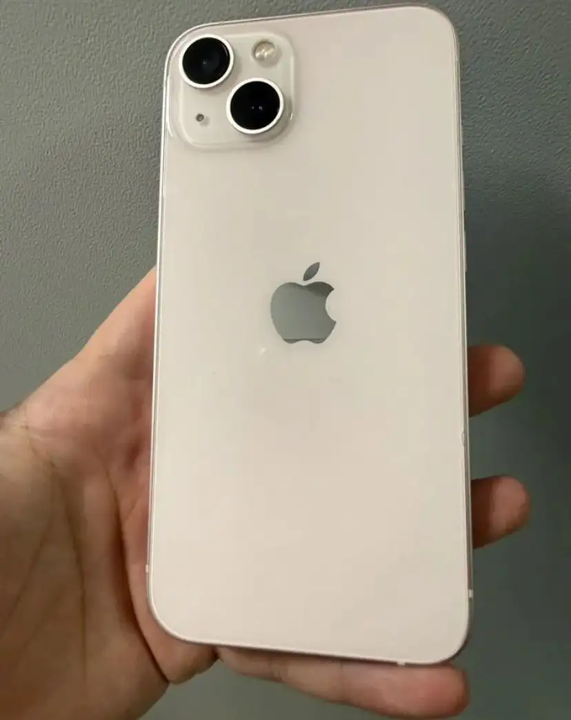 iPhone 13 128GB Белый - Электроника в Самара