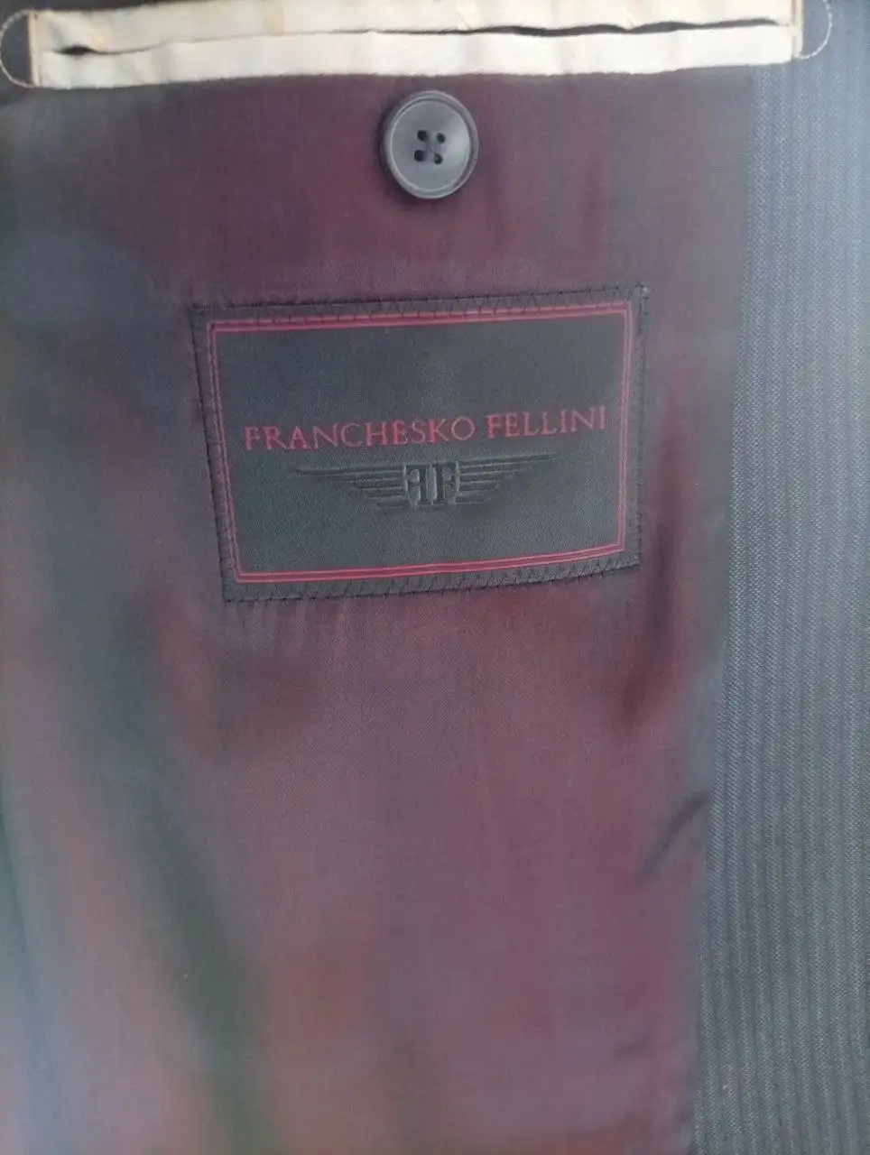 Продам мужской костюм FRANCHESKO FELLINI - Мужская одежда (Одежда) в Самара