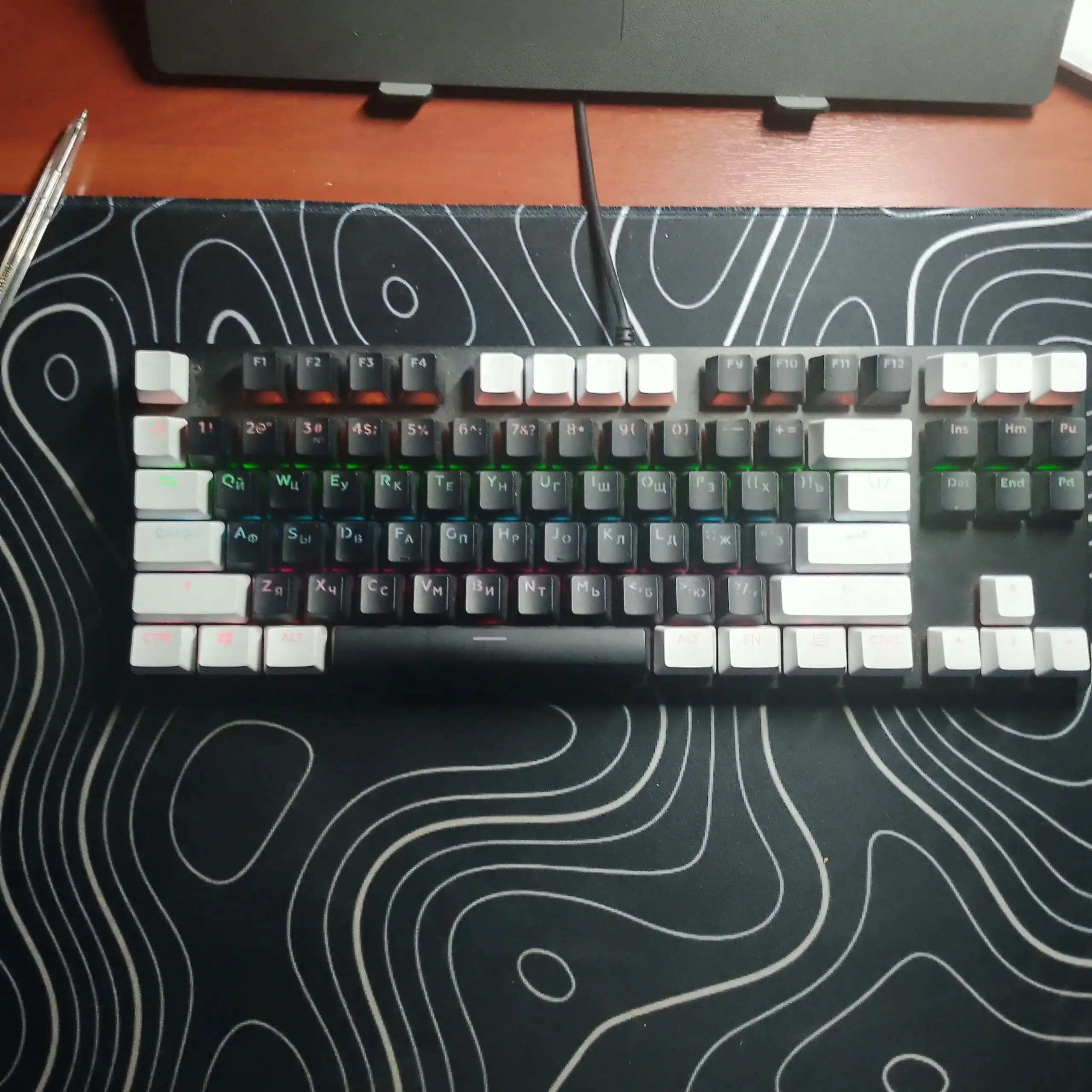 Механическая клавиатура Leaven k550