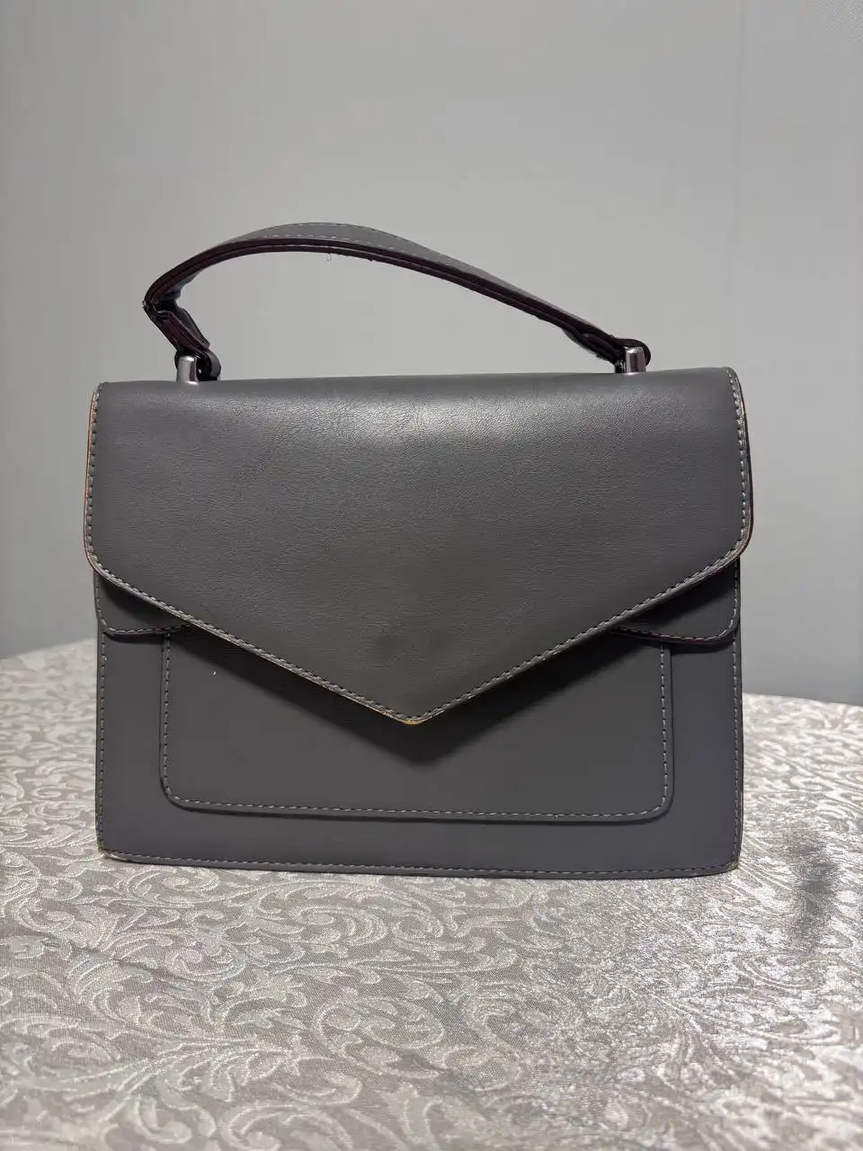 Сумка серая б/у