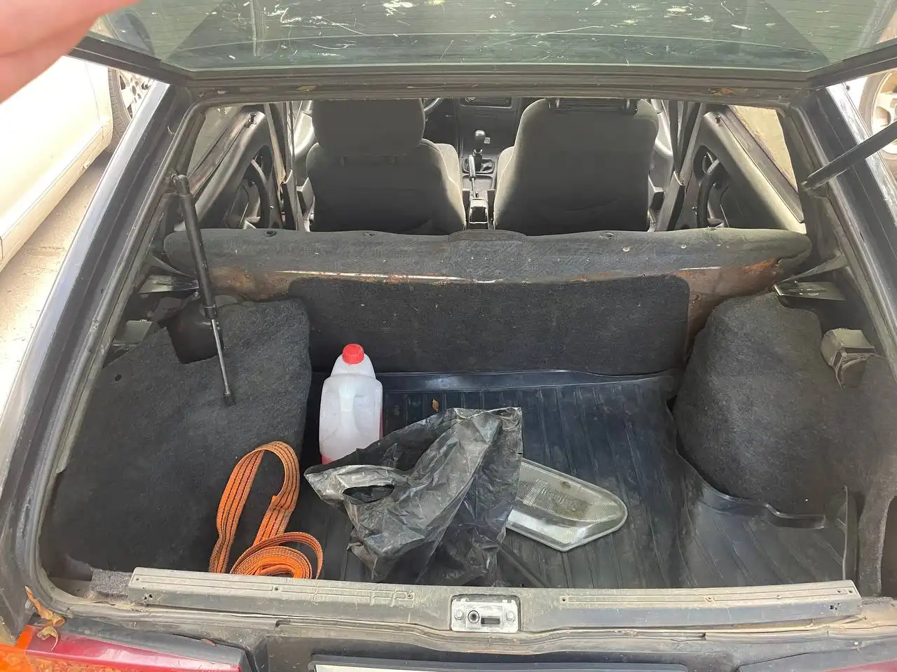 Автомобиль 9 года выпуска в хорошем состоянии