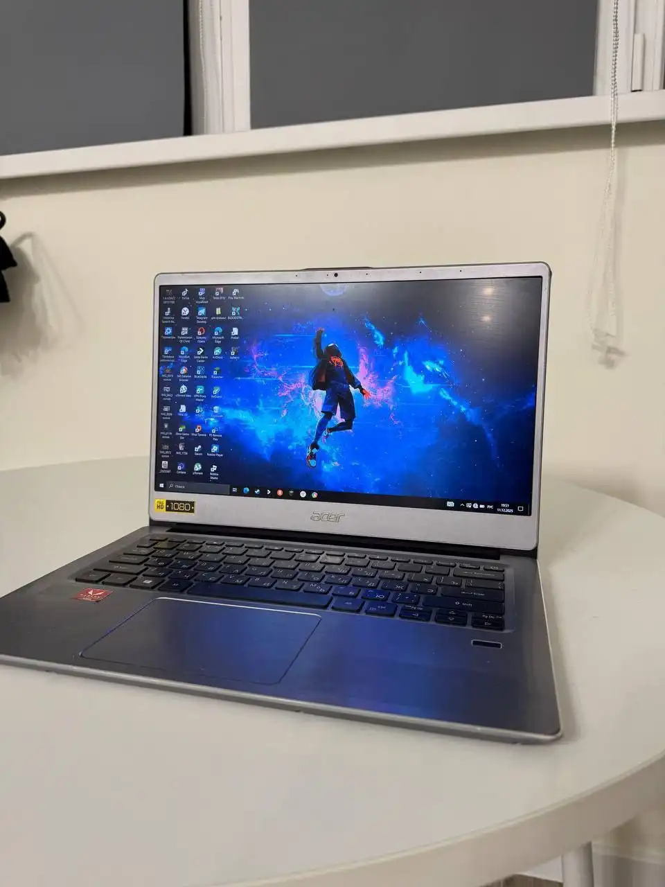 Ноутбук Acer Swift 3 SF314-41 с комплектом аксессуаров
