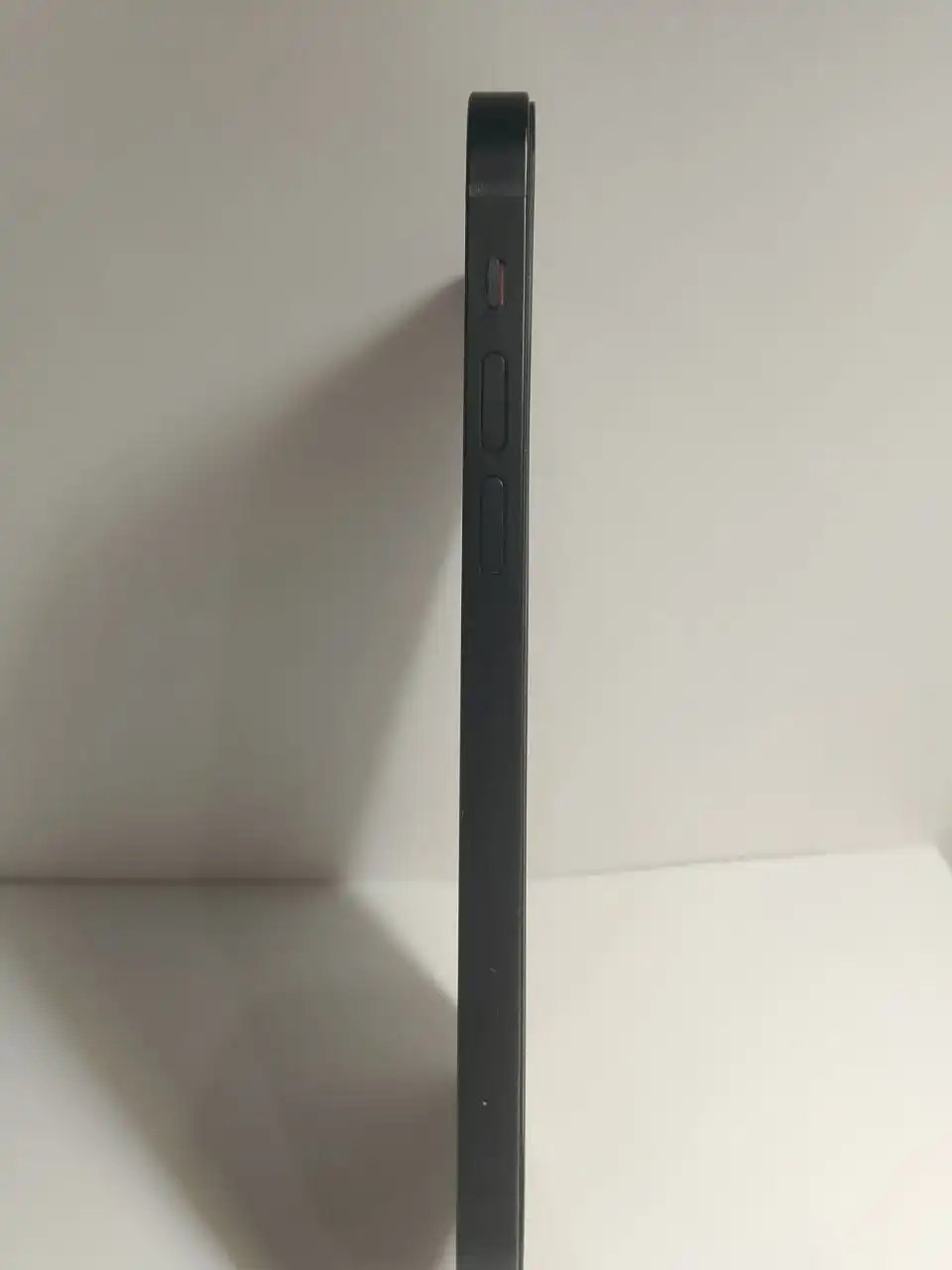 Продам Айфон 12 черного цвета 128 Гб