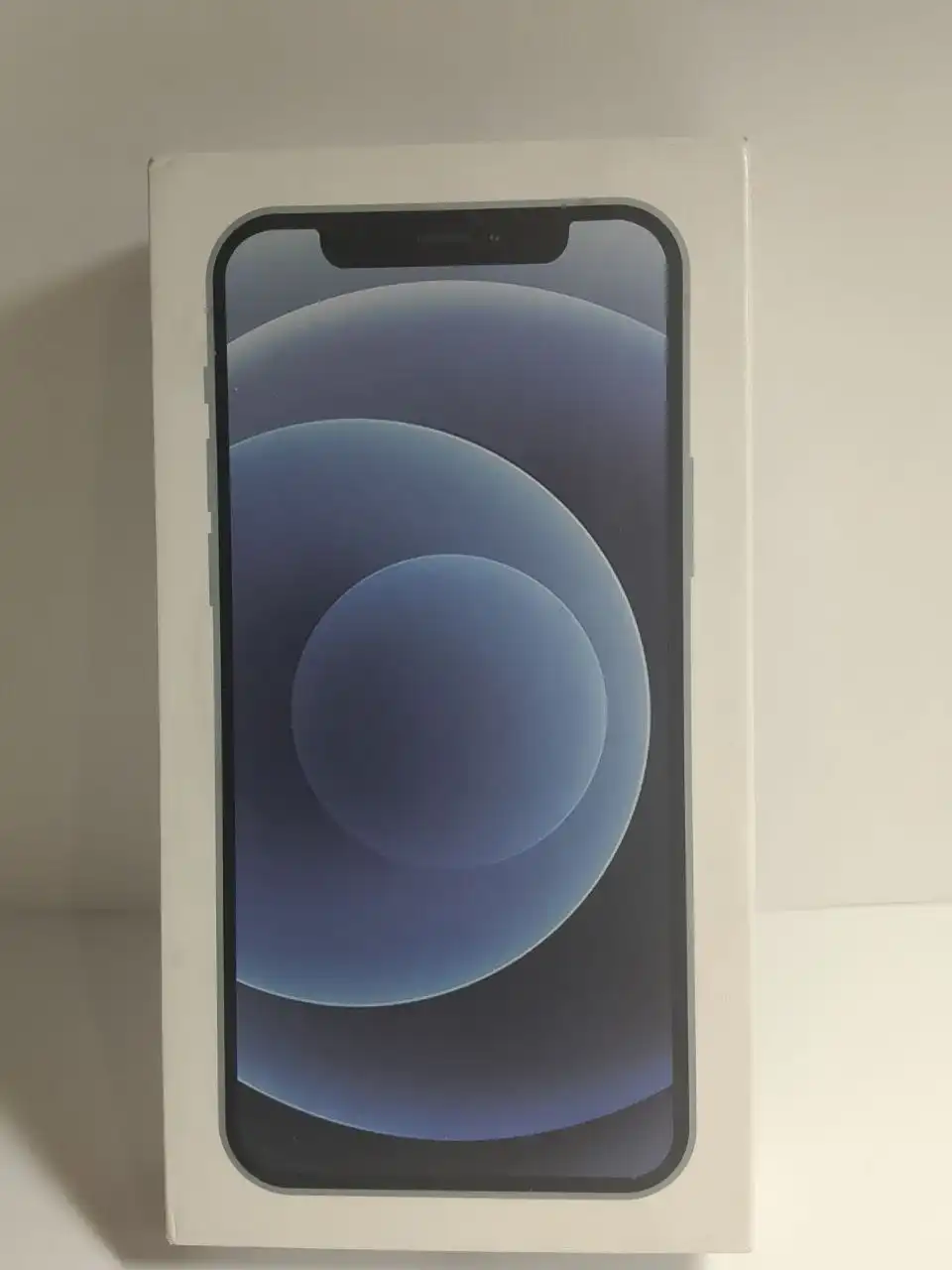 Продам Айфон 12 черного цвета 128 Гб