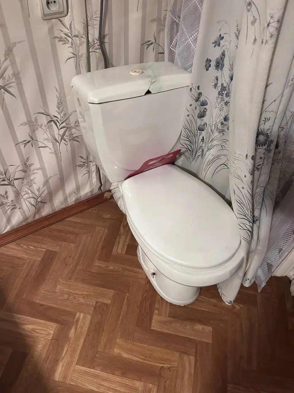 Продажа мебели и сантехники