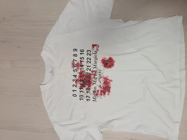 Новая футболка размер М - Одежда в Самара