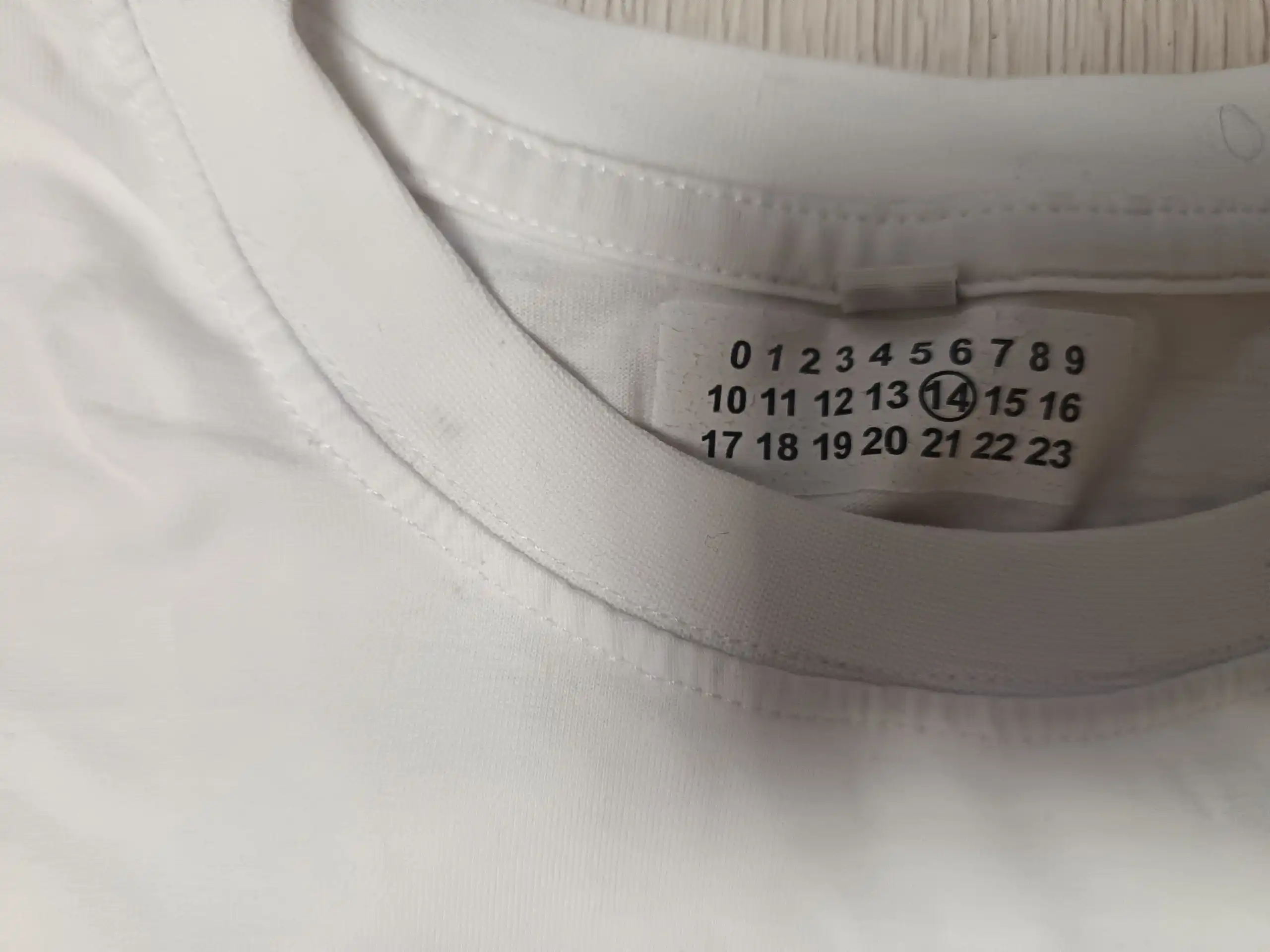 Новая футболка размер М