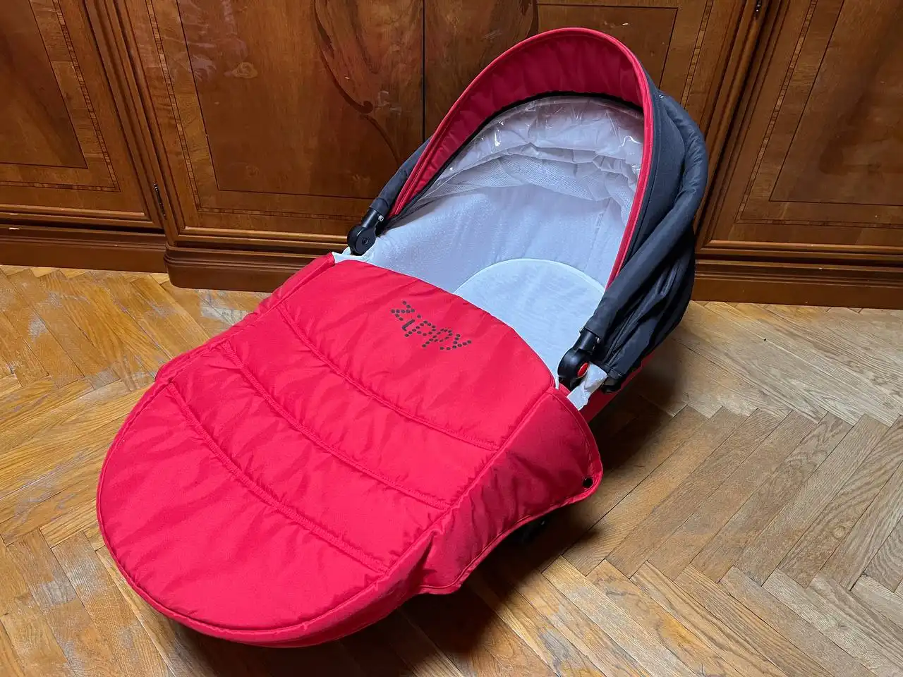 Коляска Tutis Zippy 2в1 в отличном состоянии